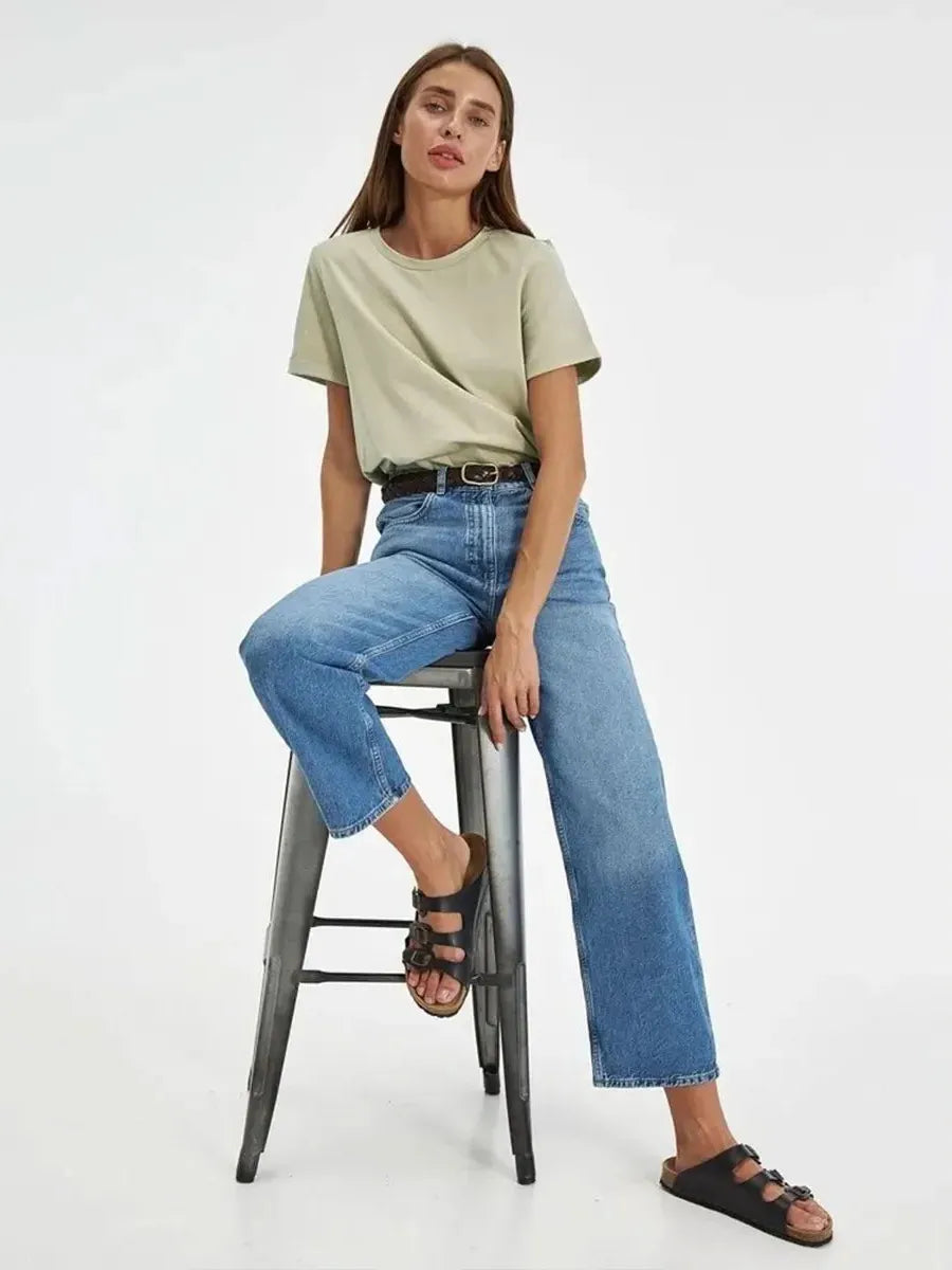 100% Cotton Casual T-Shirt for Everyday Wear - Comfortable Fit, Versatile Style, Ideal for All Seasons