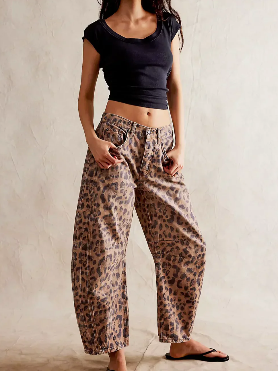 Barrel-Leg Denim Jeans for Women | Comfortable Cotton Blend | Casual Everyday Wear | Available in Multiple Sizes