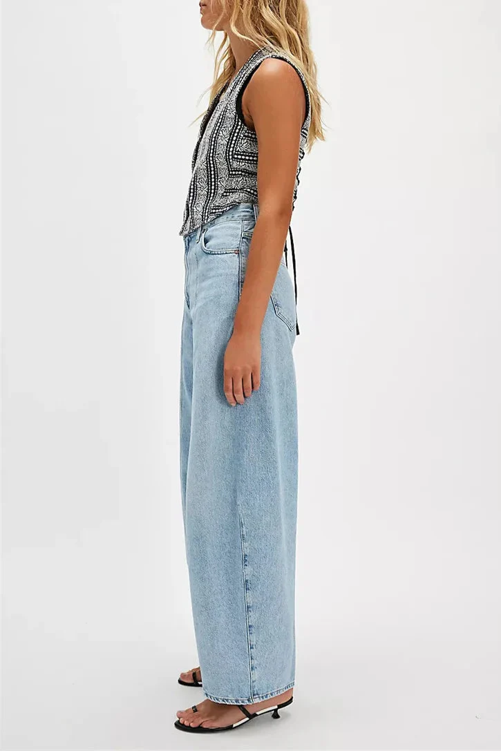 Barrel Leg Denim Jeans for Women - Comfortable Cotton Blend Casual Wear - Available in Multiple Sizes