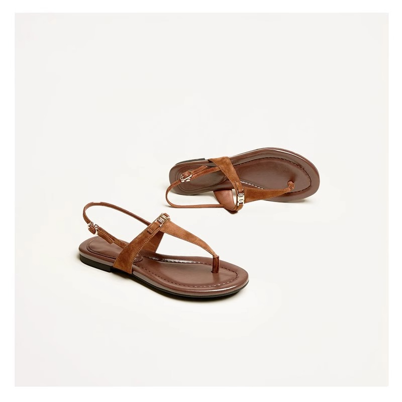 Buckle Strap Sandals for Women - Comfortable Casual Footwear for Summer - Adjustable Fit, Versatile Design