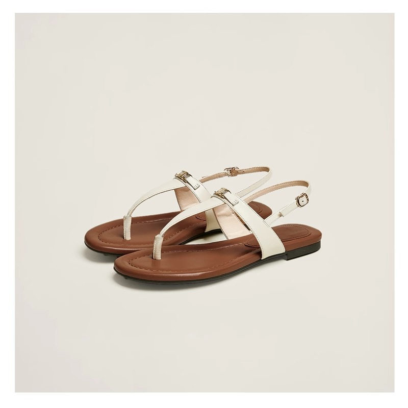 Buckle Strap Sandals for Women - Comfortable Casual Footwear for Summer - Adjustable Fit, Versatile Design
