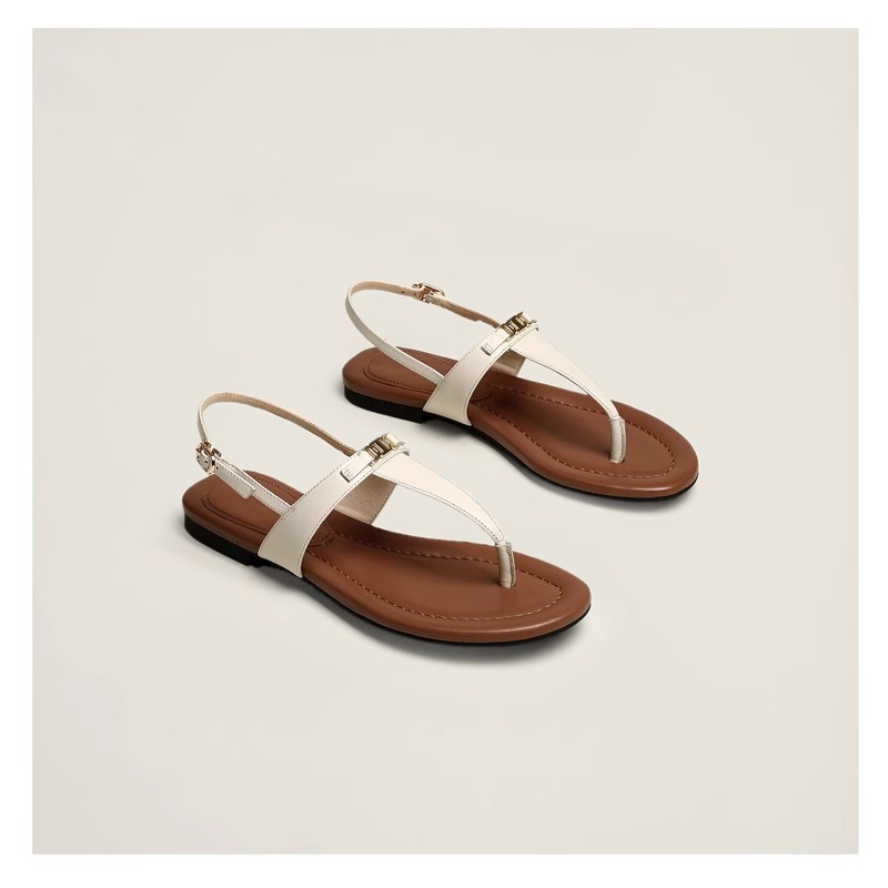 Buckle Strap Sandals for Women - Comfortable Casual Footwear for Summer - Adjustable Fit, Versatile Design