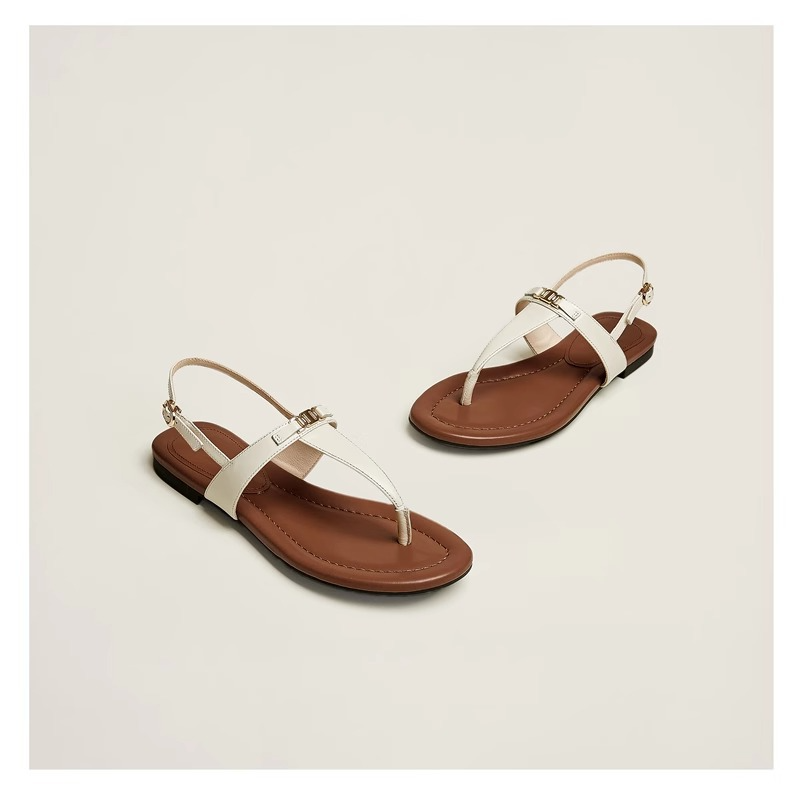 Buckle Strap Sandals for Women - Comfortable Casual Footwear for Summer - Adjustable Fit, Versatile Design