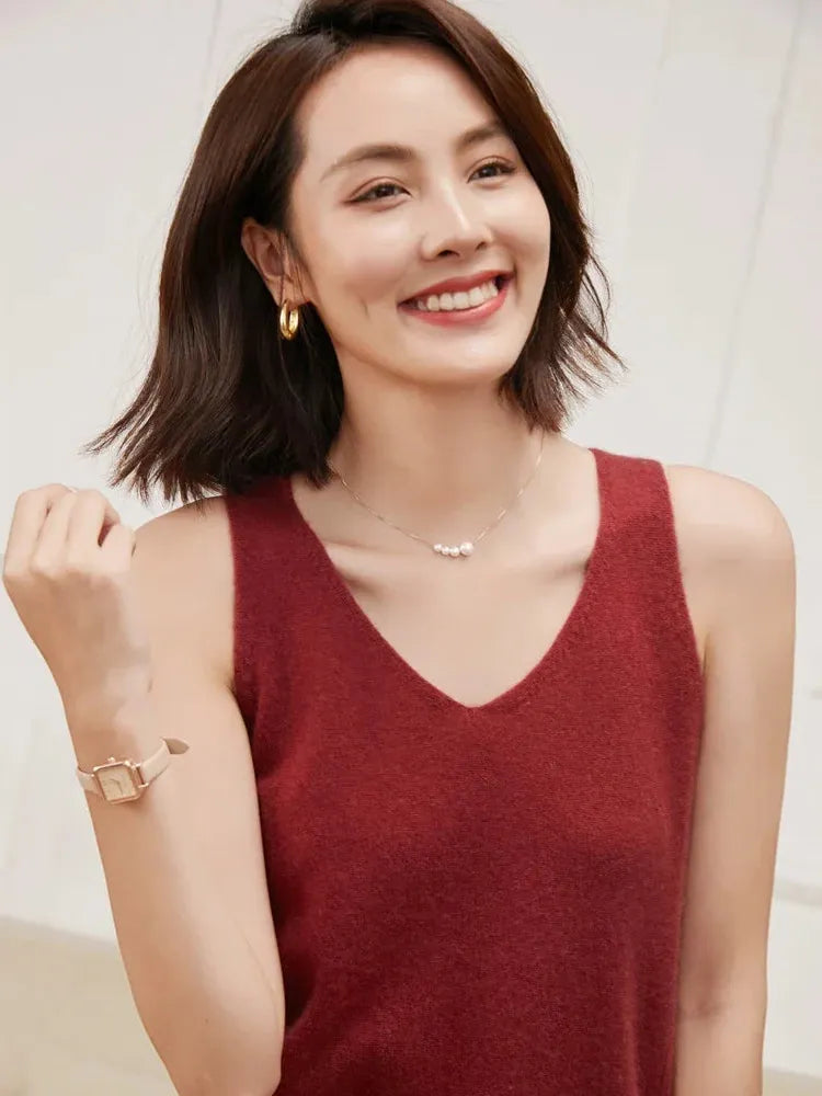 Cashmere V-Neck Sweater for Women - Soft, Lightweight Knit - Perfect for Casual Wear or Layering