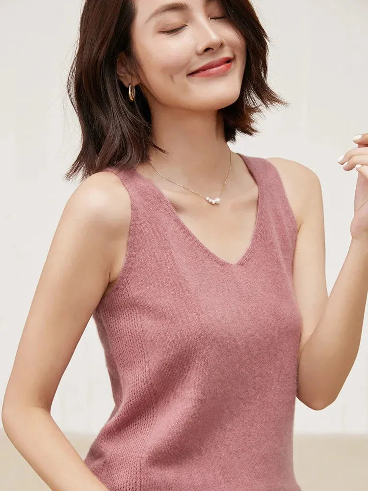 Cashmere V-Neck Sweater for Women - Soft, Lightweight Knit - Perfect for Casual Wear or Layering