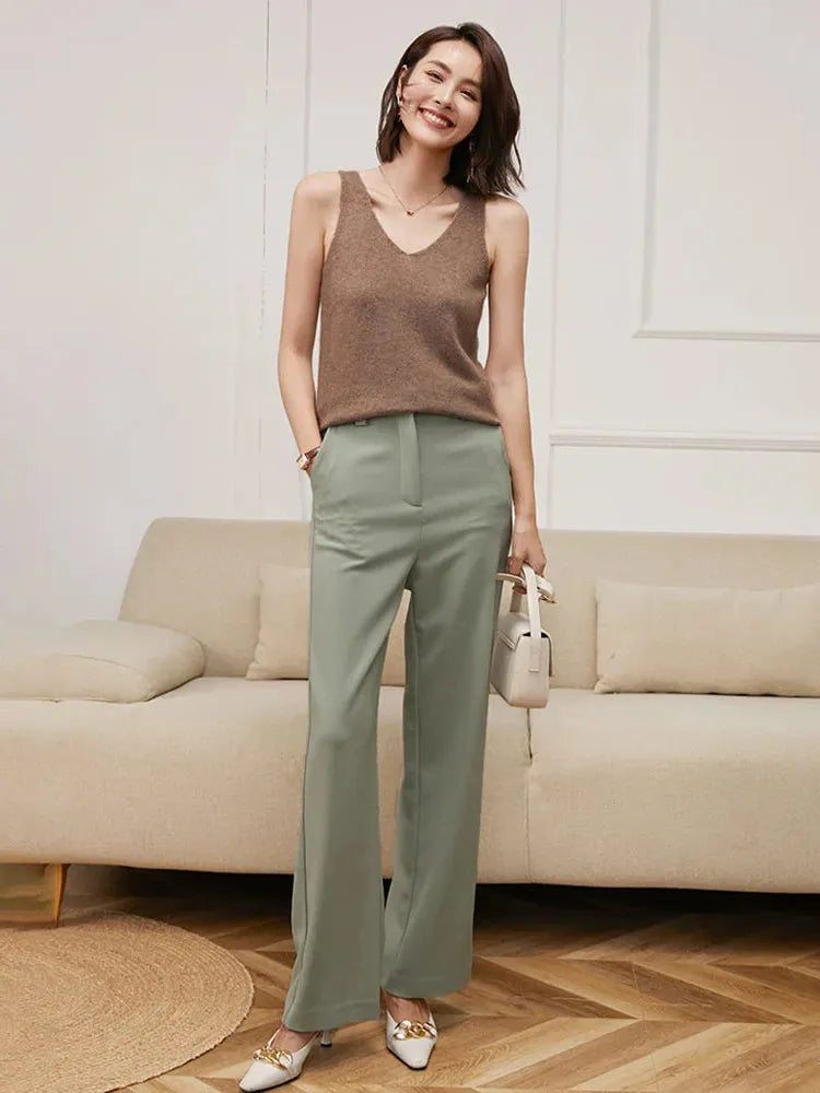 Cashmere V-Neck Sweater for Women - Soft, Lightweight Knit - Perfect for Casual Wear or Layering