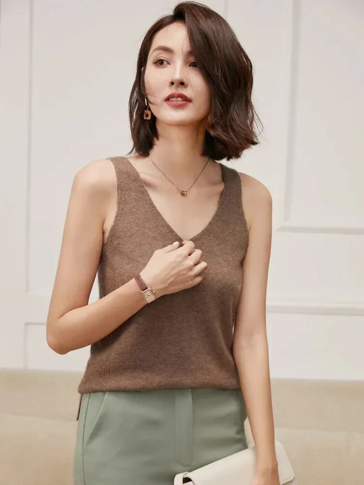 Cashmere V-Neck Sweater for Women - Soft, Lightweight Knit - Perfect for Casual Wear or Layering