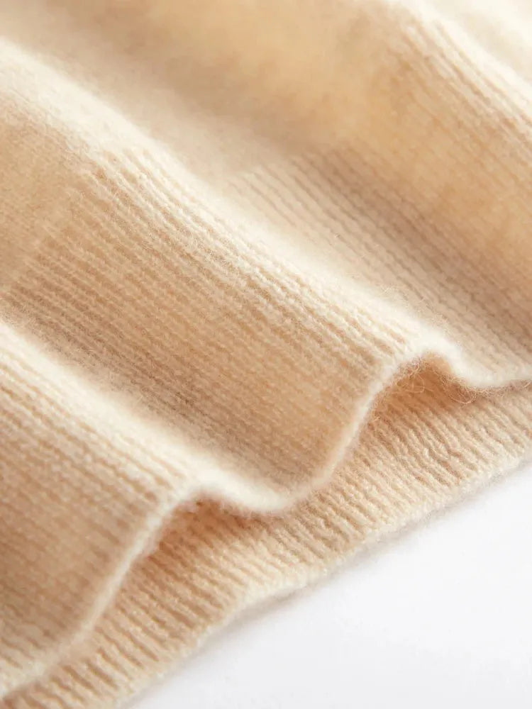 Cashmere V-Neck Sweater for Women - Soft, Lightweight Knit - Perfect for Casual Wear or Layering