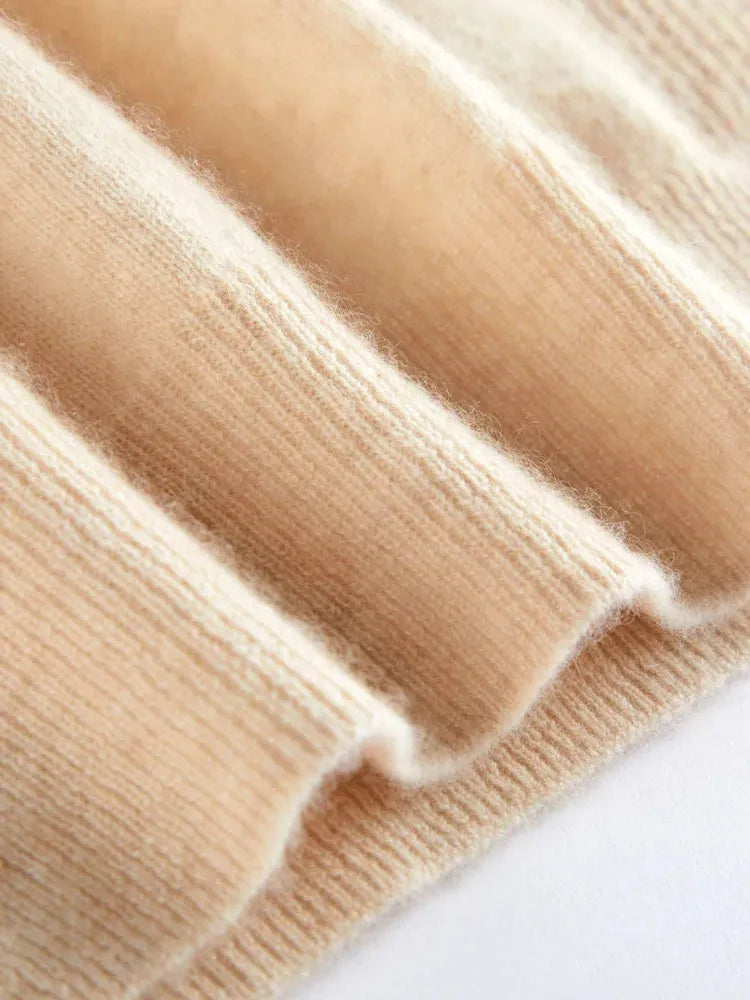 Cashmere V-Neck Sweater for Women - Soft, Lightweight Knit - Perfect for Casual Wear or Layering