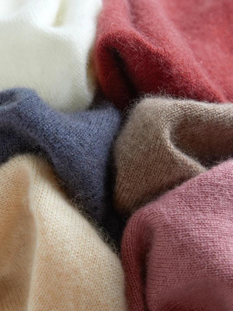 Cashmere V-Neck Sweater for Women - Soft, Lightweight Knit - Perfect for Casual Wear or Layering