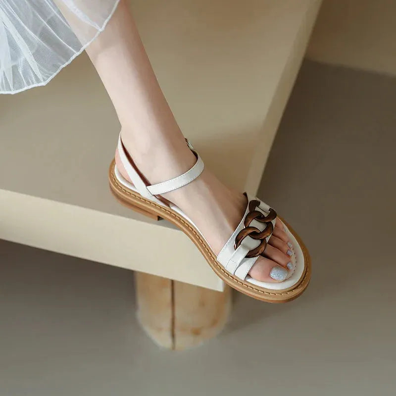 Chain Detail Flat Sandal - Comfortable Casual Footwear for Summer - Versatile Everyday Style