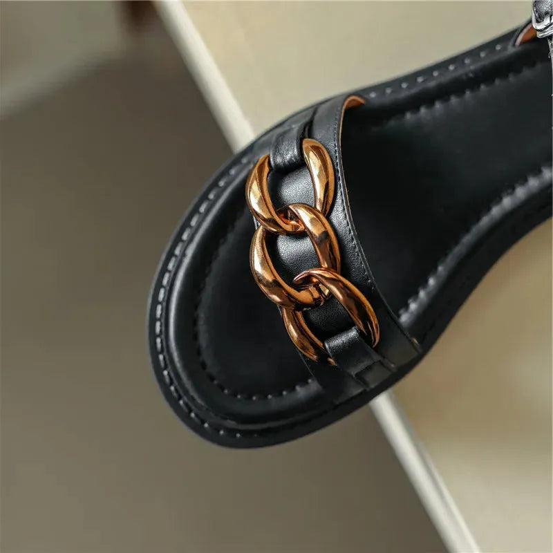 Chain Detail Flat Sandal - Comfortable Casual Footwear for Summer - Versatile Everyday Style