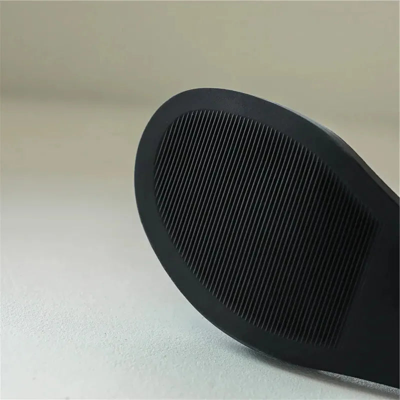 Chain Detail Flat Sandal - Comfortable Casual Footwear for Summer - Versatile Everyday Style