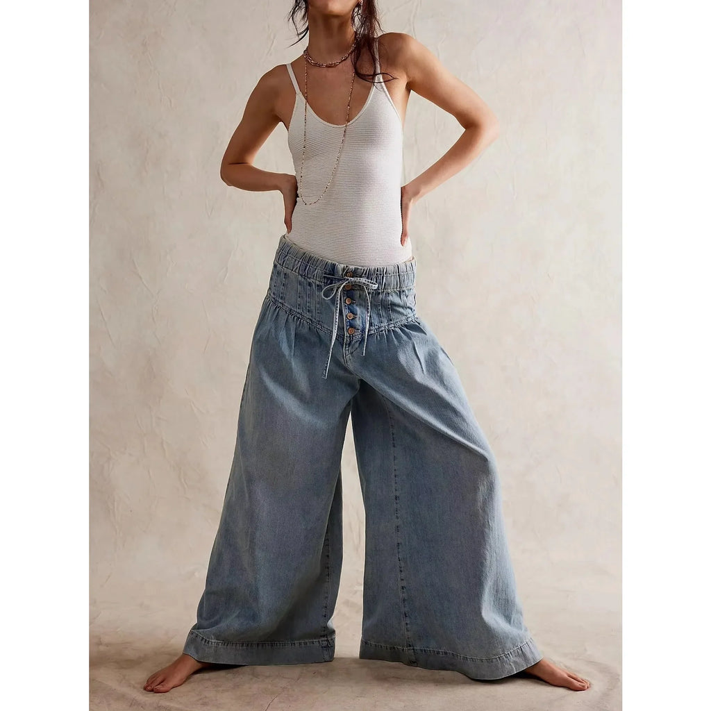 Chambray Pull-On Jeans for Women - Comfortable Stretch Fabric - Casual Everyday Wear - Available in Multiple Sizes