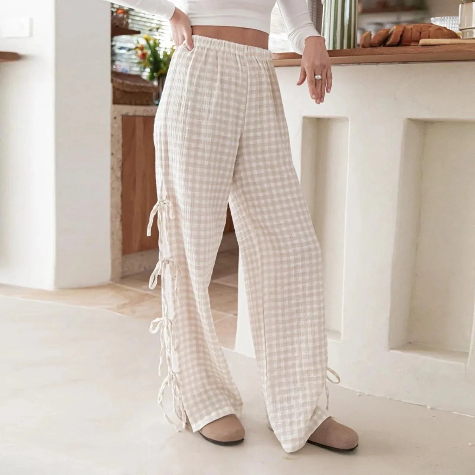 Checkered Cotton Trousers for Casual Wear - Comfortable Fit, Versatile Design, Perfect for Everyday Outfits