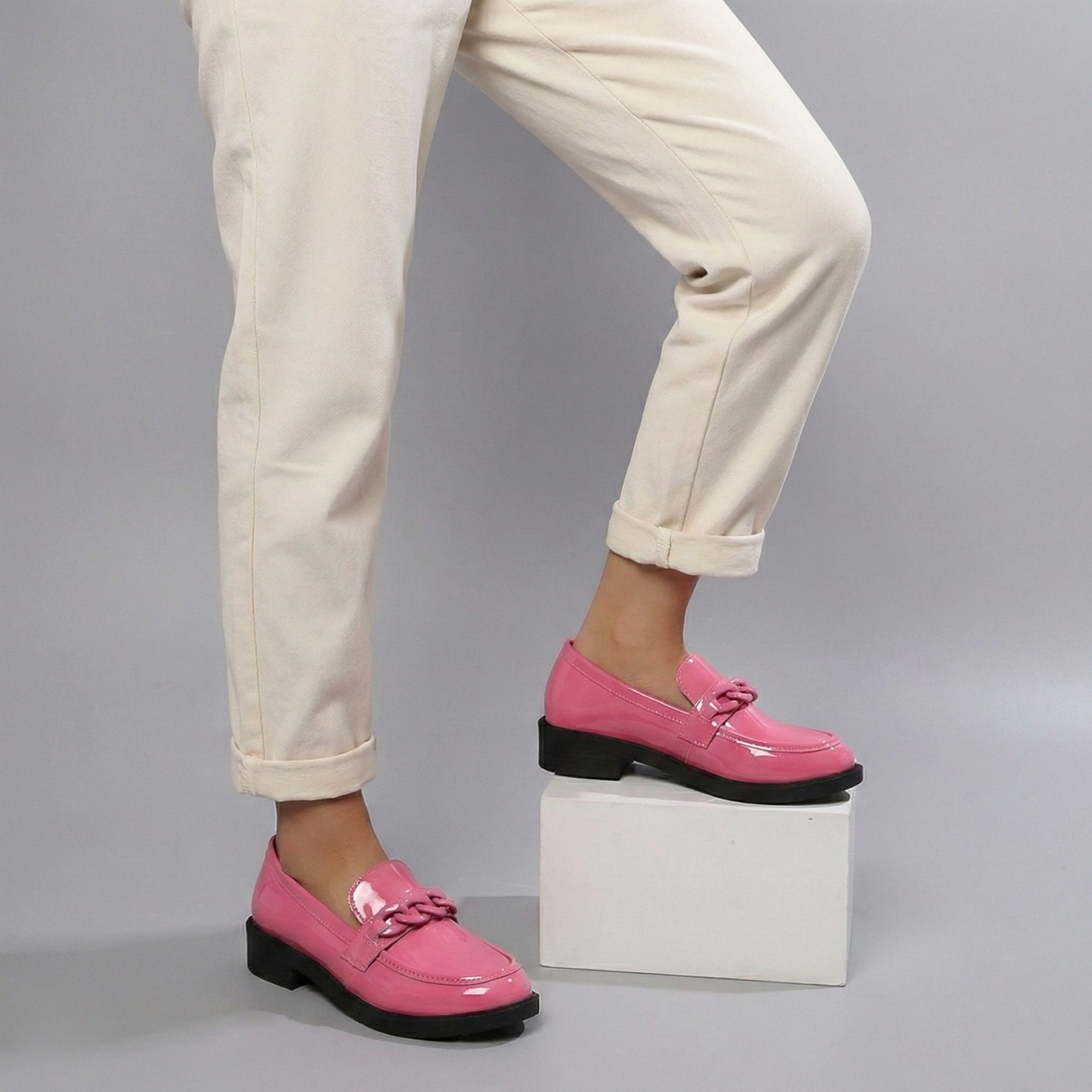 Chunky Chain Loafers for Women - Stylish Vegan Leather Slip-On Shoes for Casual and Dressy Occasions