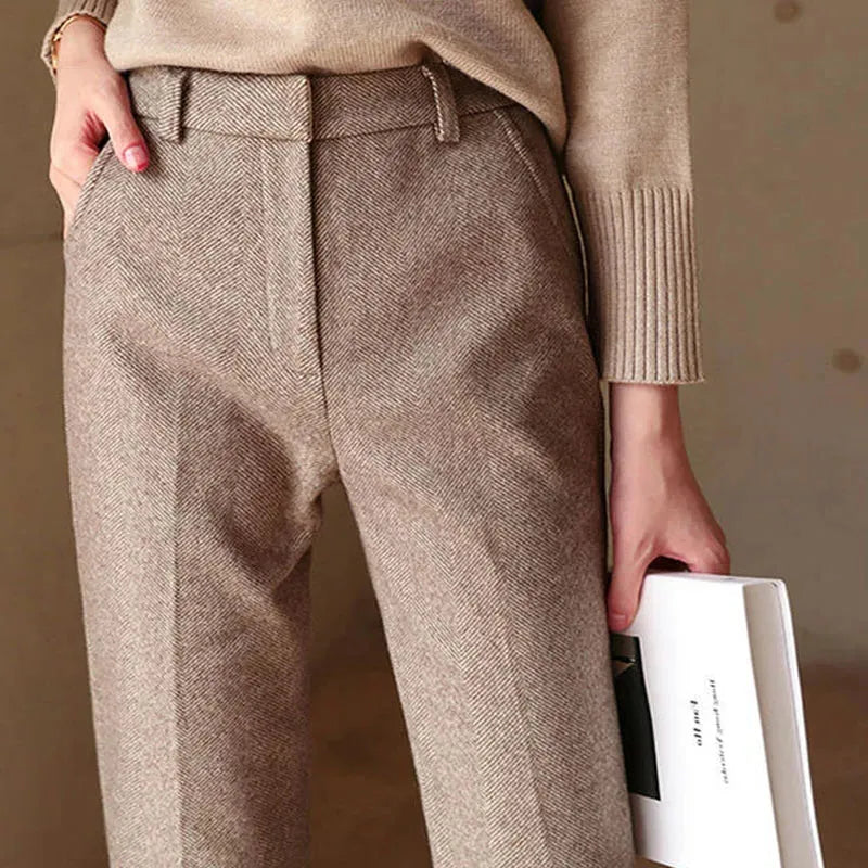 Classic Wool Trousers for Women - Tailored Fit, Versatile Style for Work or Casual Wear