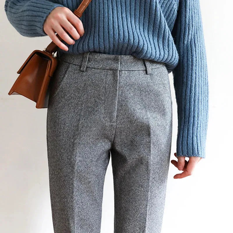 Classic Wool Trousers for Women - Tailored Fit, Versatile Style for Work or Casual Wear