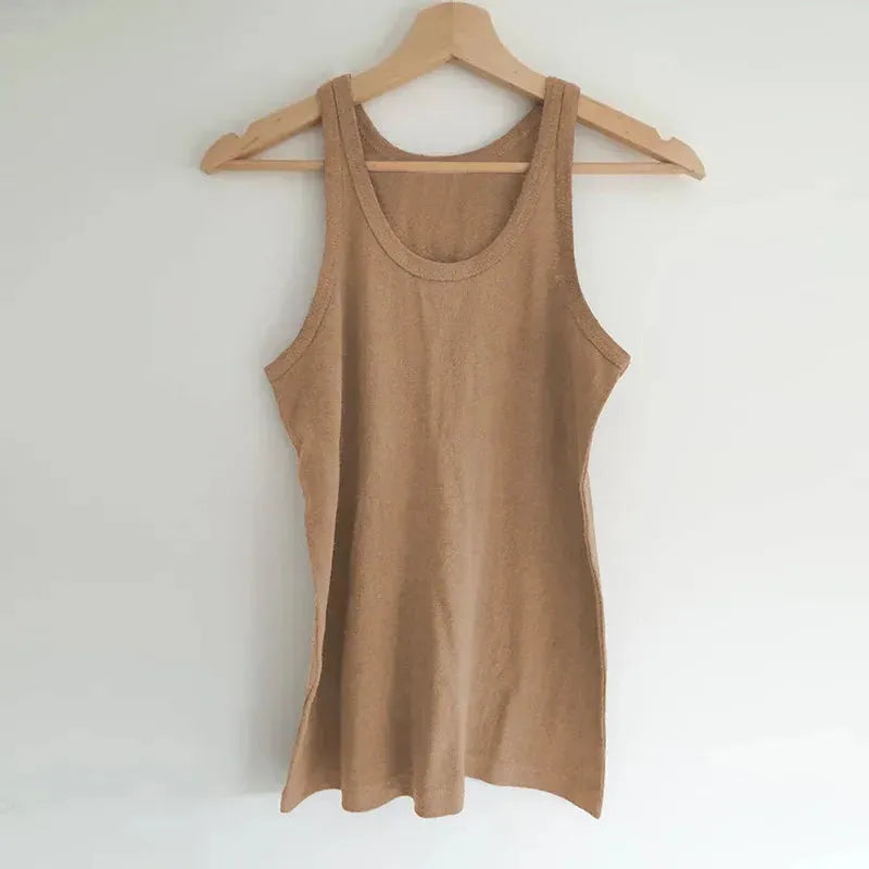 Cotton Tank Top for Everyday Wear - Comfortable Sleeveless Design - Casual Women's Apparel