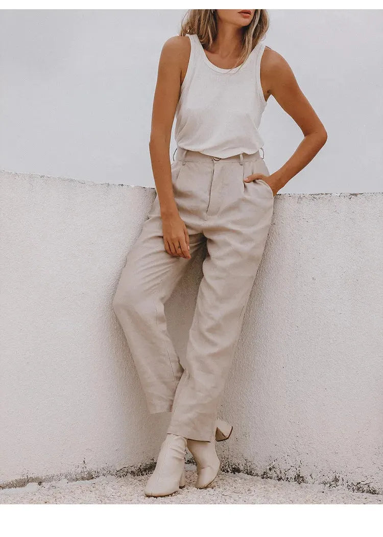 Cotton Tank Top for Everyday Wear - Comfortable Sleeveless Design - Casual Women's Apparel