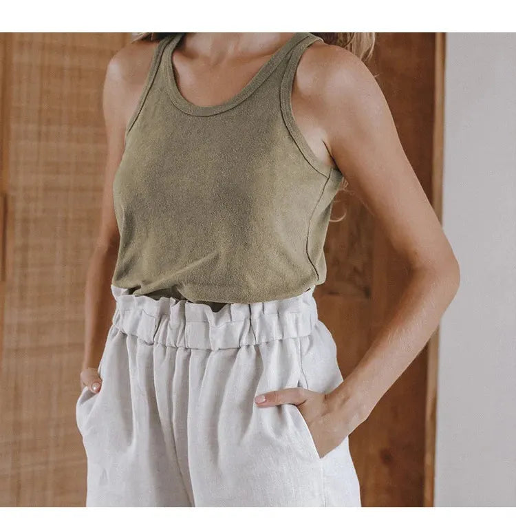 Cotton Tank Top for Everyday Wear - Comfortable Sleeveless Design - Casual Women's Apparel