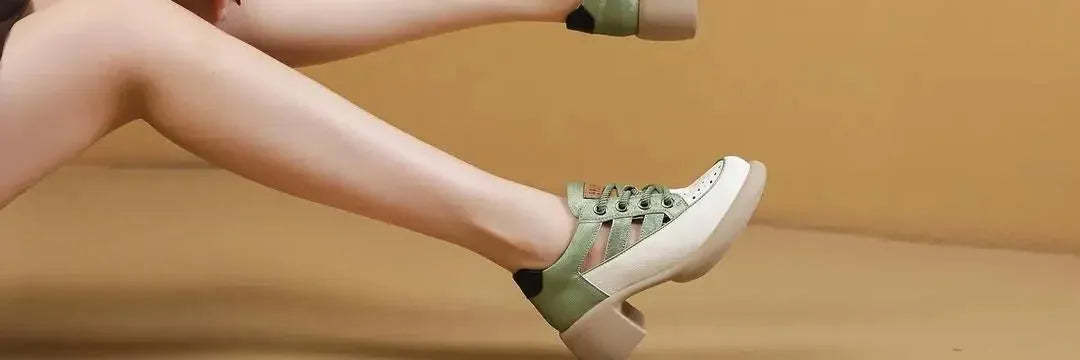 Derby Heels for Women - Elegant Leather Design for Formal and Casual Wear - Classic Black