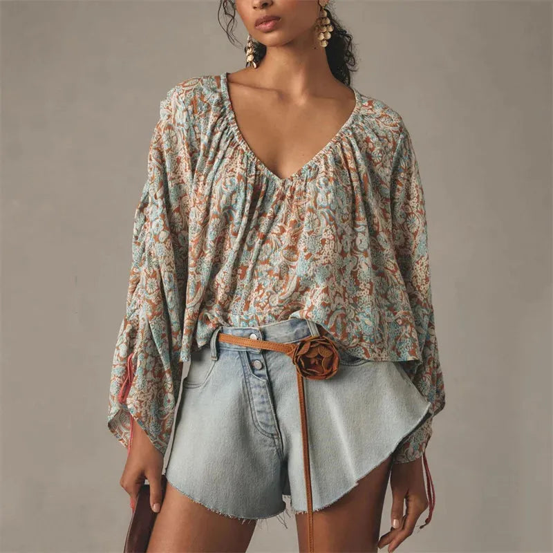 Floral Print Blouse in Lightweight Fabric - Women's Casual Top for Everyday Wear