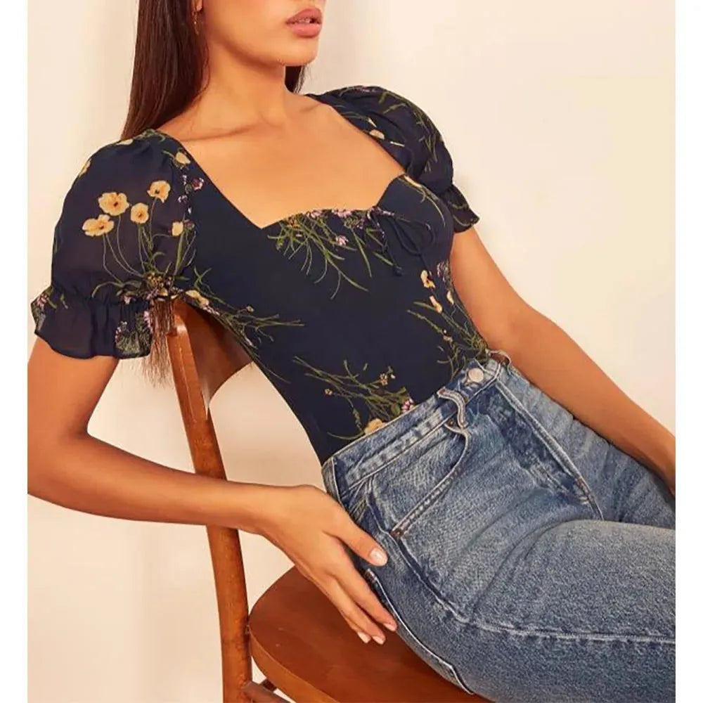 Floral Print Lightweight Blouse for Women - Short Sleeve Casual Top in Soft Fabric