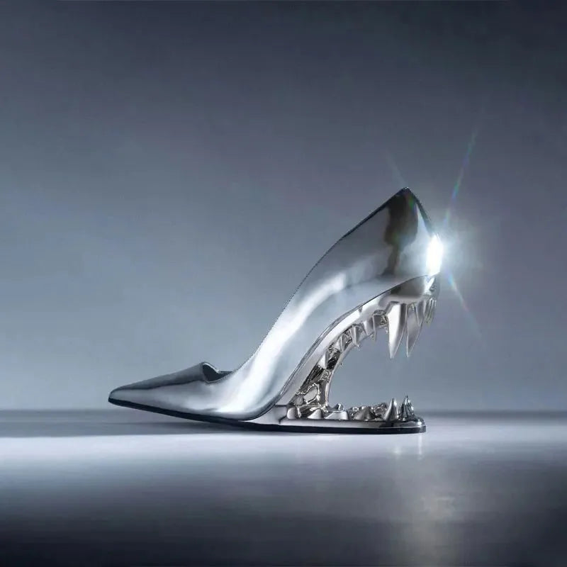 High-Heel Stiletto Pumps with Panther Teeth Design for Formal and Evening Wear