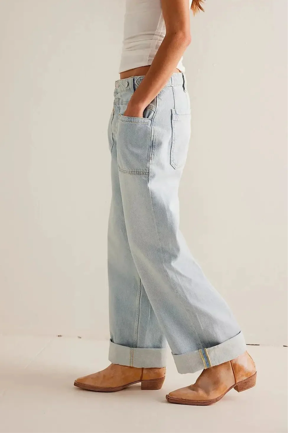 High-Waist Wide-Leg Denim Jeans for Women - Stylish Casual Fit, Versatile Everyday Wear, Available in Multiple Sizes