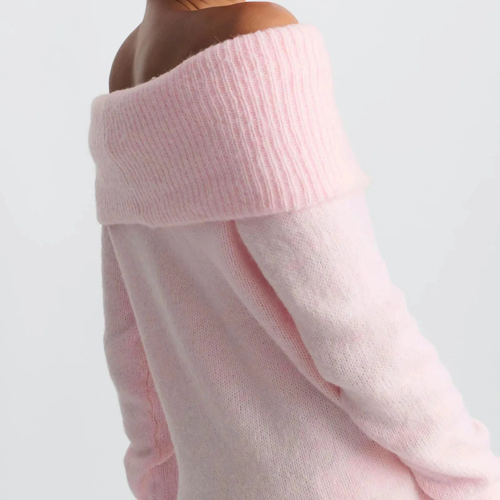 Knit Top for Women - Soft and Comfortable Fabric - Casual Style - Perfect for Everyday Wear