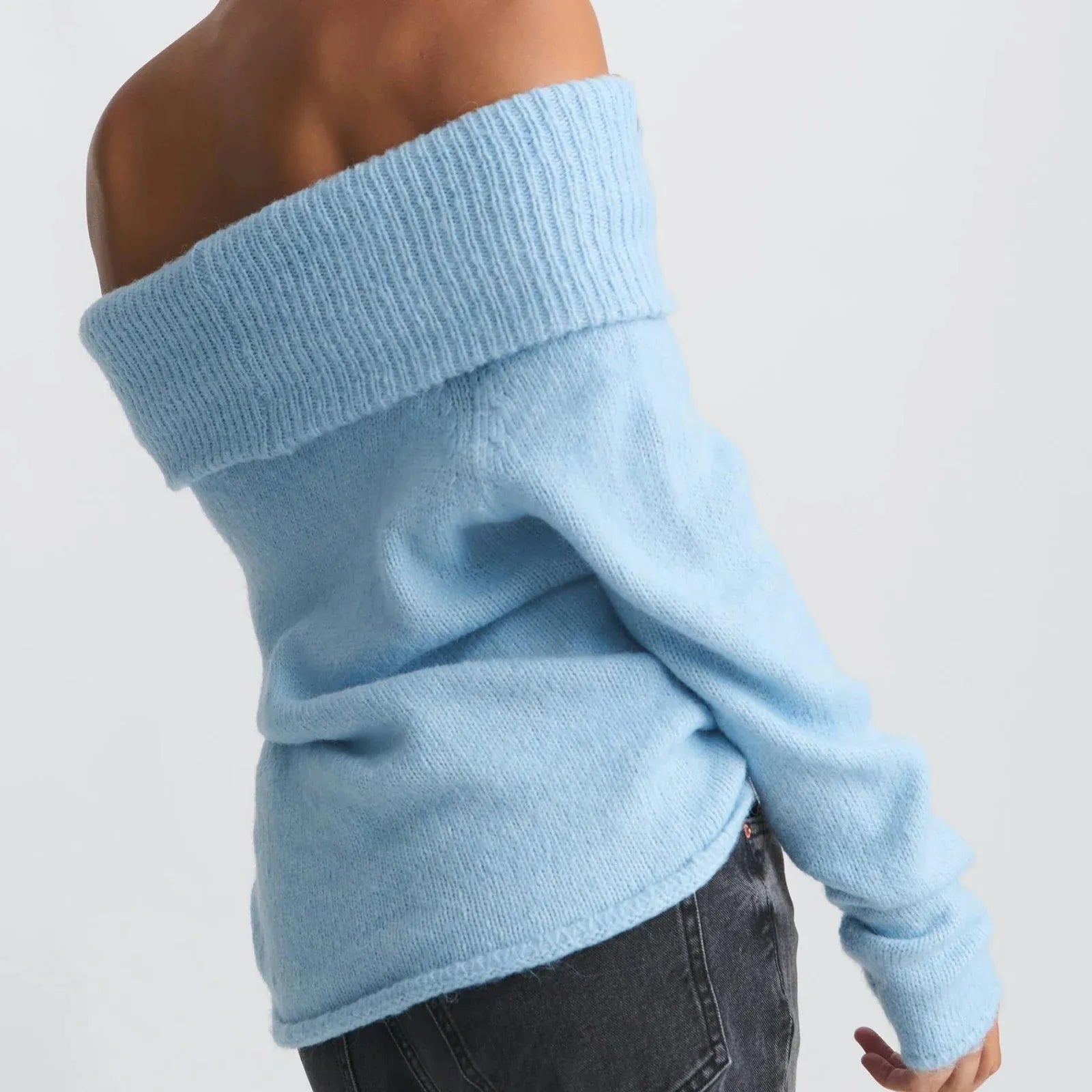 Knit Top for Women - Soft and Comfortable Fabric - Casual Style - Perfect for Everyday Wear