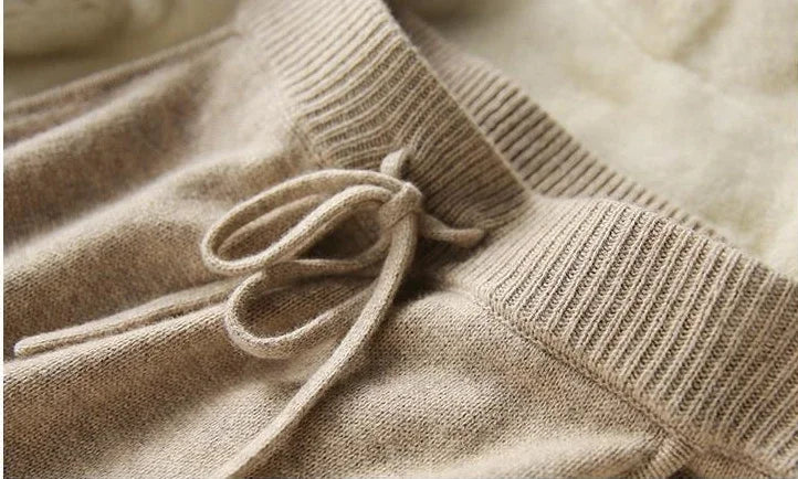 Knitted Seoul Style Set - Cozy Sweater and Pants for Casual Wear - Soft Fabric, Comfortable Fit