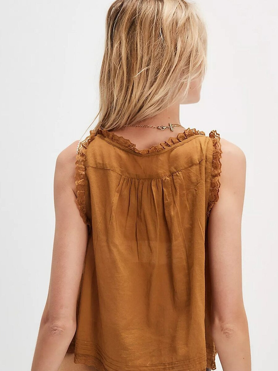 Lace Two-Piece Set for Women | Elegant Design | Perfect for Parties and Special Occasions