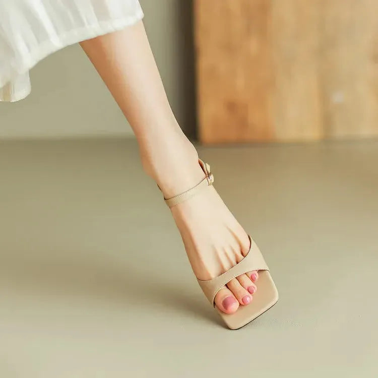 Leather Heel Mules for Women - Stylish Rosa Belle Design - Elegant Footwear for Casual and Formal Occasions