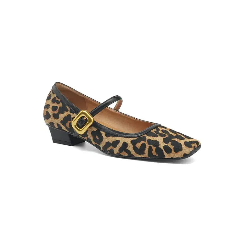 Leopard Print Mid-Heel Shoes for Women - Stylish Feline Luxe Design for Casual or Dressy Occasions