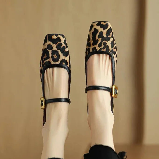 Leopard Print Mid-Heel Shoes for Women - Stylish Feline Luxe Design for Casual or Dressy Occasions