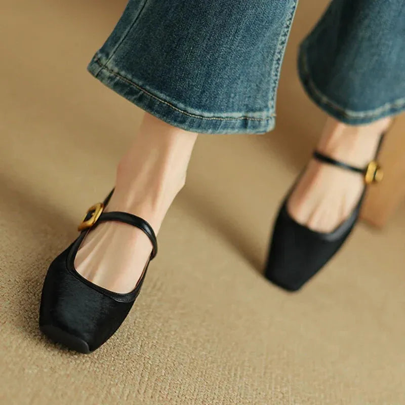 Leopard Print Mid-Heel Shoes for Women - Stylish Feline Luxe Design for Casual or Dressy Occasions