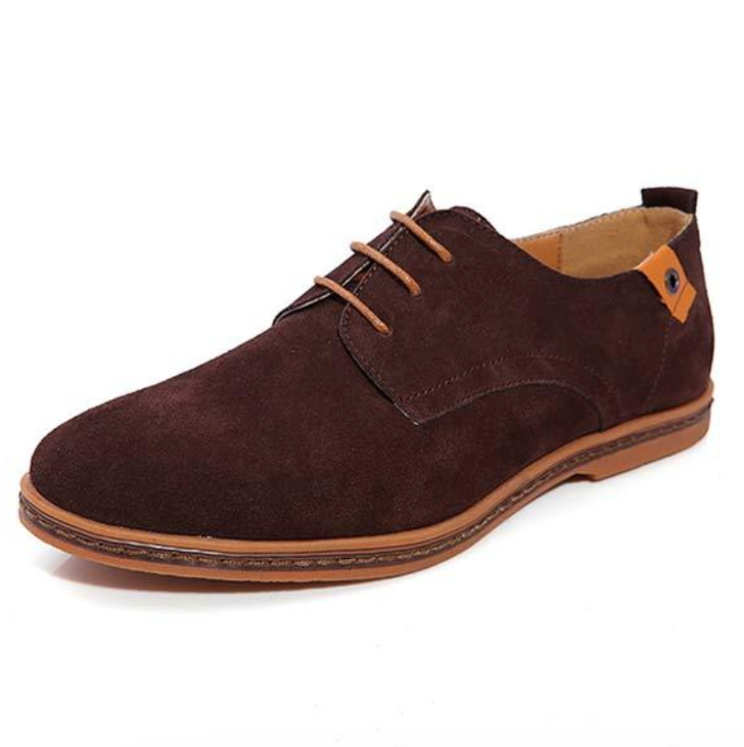Men's Lace-Up Oxford Shoes with Stitching Detail for Formal and Casual Wear