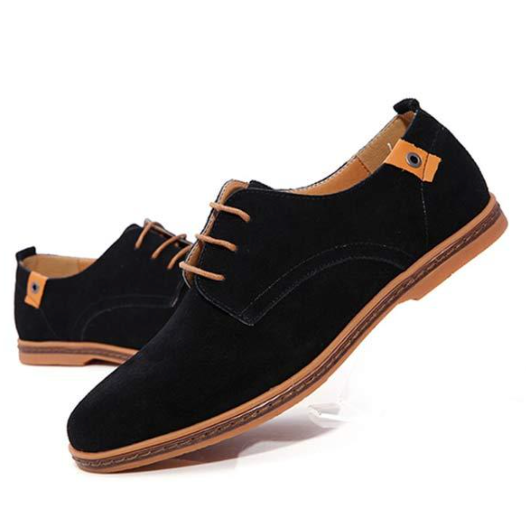 Men's Lace-Up Oxford Shoes with Stitching Detail for Formal and Casual Wear