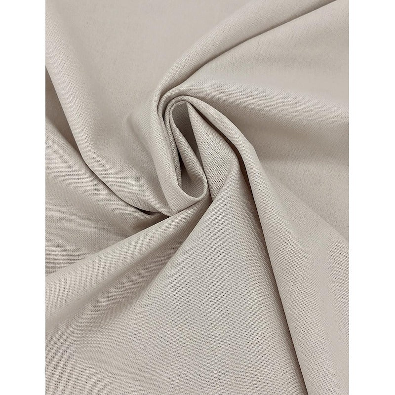 Men's Two-Piece Suit with Lightweight Tailoring