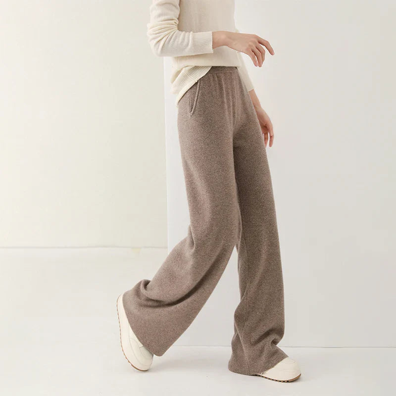 Merino Wool Luxe Sweatpants for Comfort and Style in Casual Wear