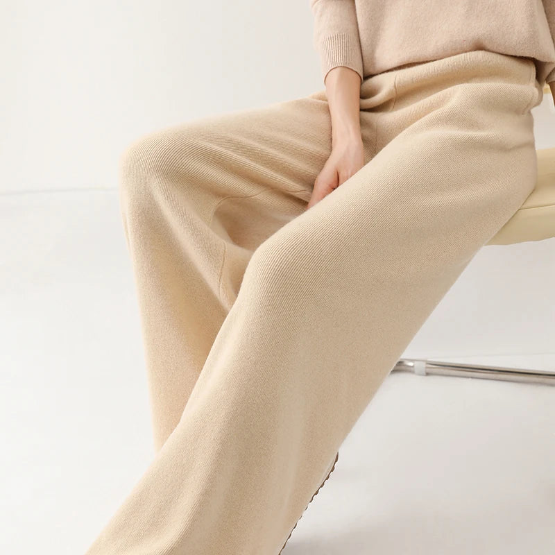 Merino Wool Luxe Sweatpants for Comfort and Style in Casual Wear