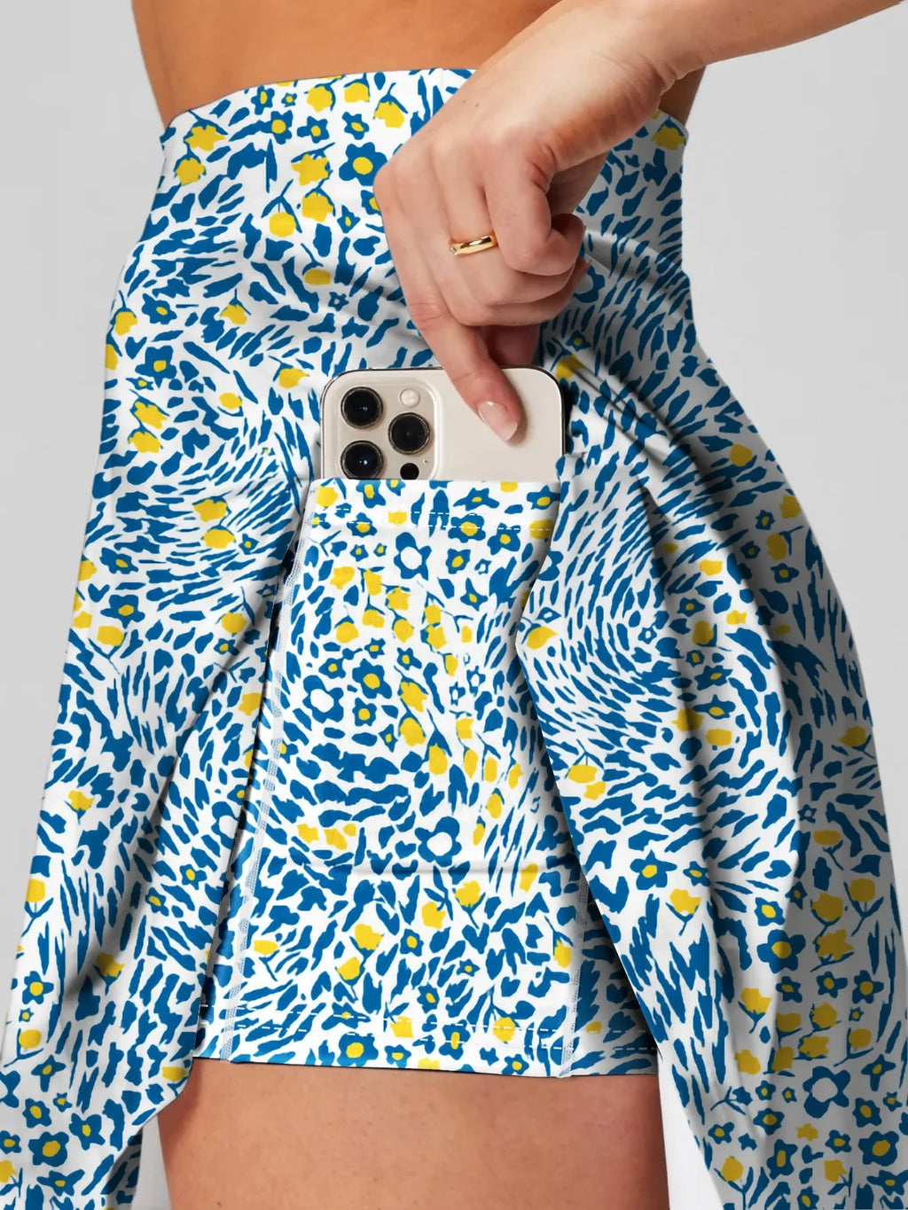 Motion Skirt - Lightweight Stretch Fabric - Casual A-Line Design - Perfect for Everyday Wear