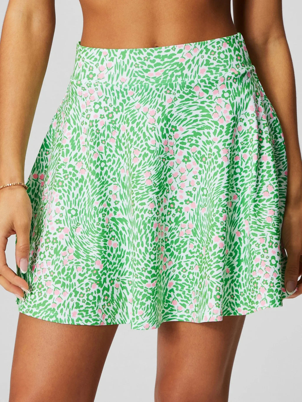 Motion Skirt - Lightweight Stretch Fabric - Casual A-Line Design - Perfect for Everyday Wear