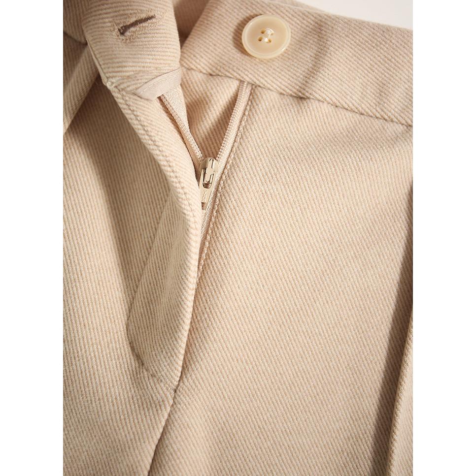 Nordic Style Trousers in Soft Fabric for Casual Wear - Comfortable and Versatile Pants for Everyday Use