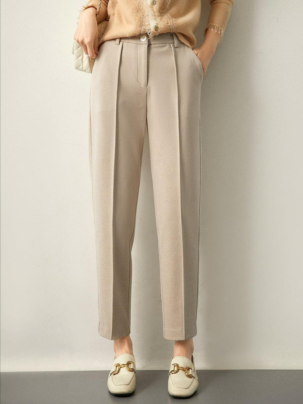 Nordic Style Trousers in Soft Fabric for Casual Wear - Comfortable and Versatile Pants for Everyday Use