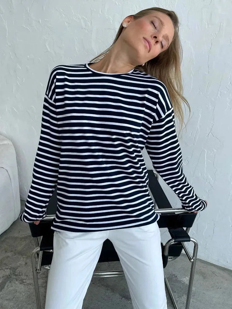 Striped Cotton Marinière Shirt for Casual Wear - Classic Nautical Style