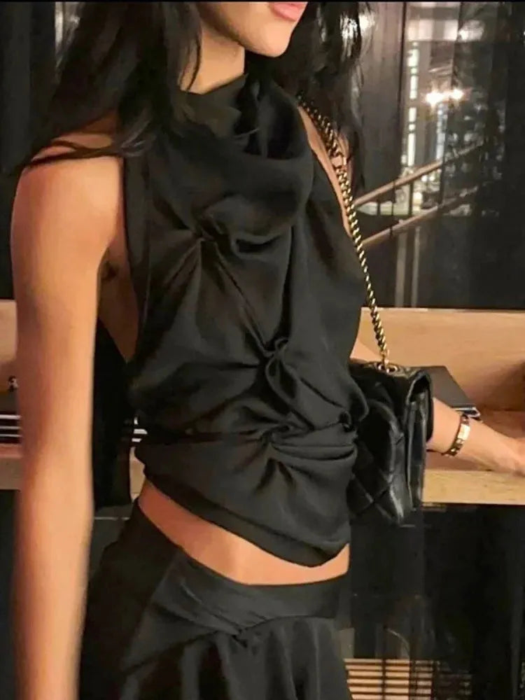 Tie-Back Halter Top for Women - Lightweight Fabric, Casual Summer Style, Perfect for Beach or Outdoor Events