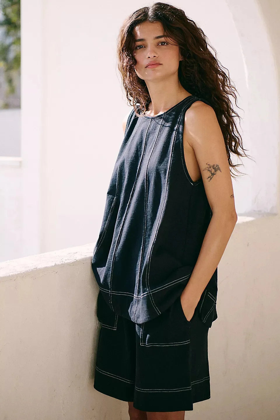 Two-Piece Women's Set - Lightweight Fabric - Casual Style - Perfect for Everyday Wear